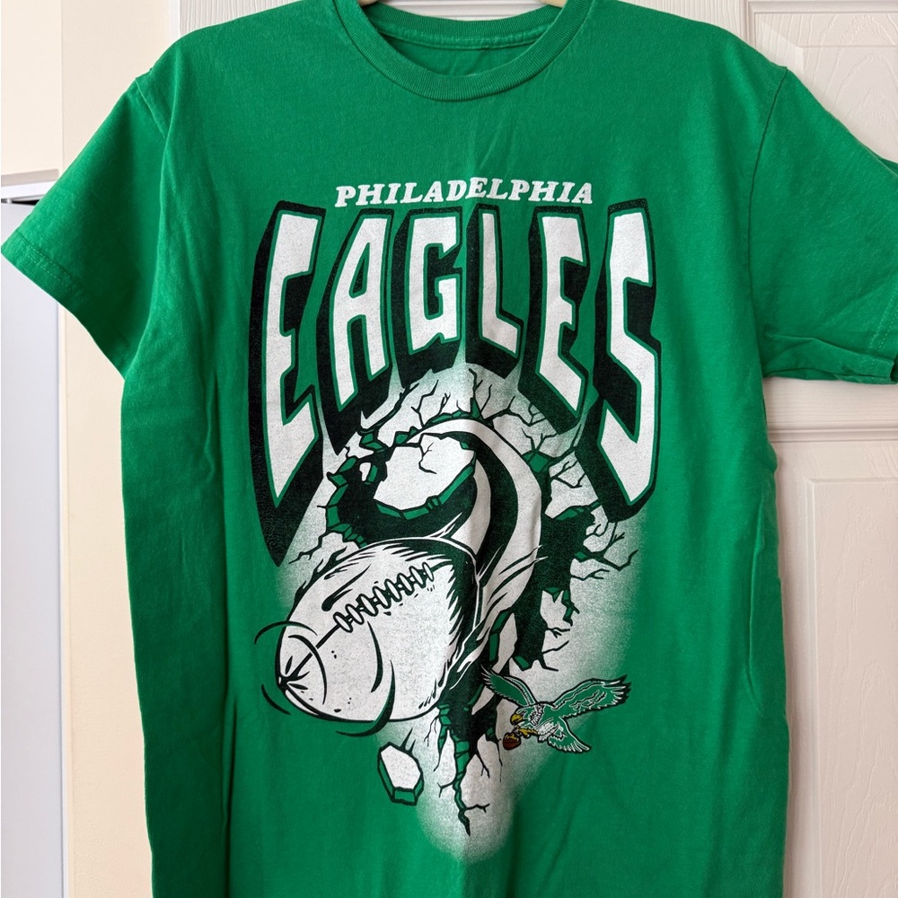 Junk Food Clothing Green Tee